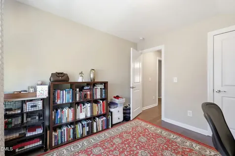 954 Market House Way Cary NC 27518