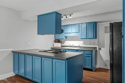 1541 Seabrook Avenue Cary NC 27511