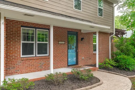 1541 Seabrook Avenue Cary NC 27511