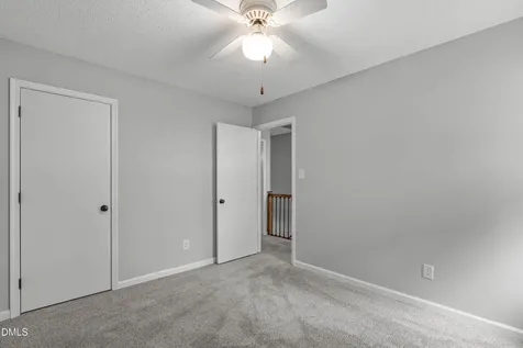 1541 Seabrook Avenue Cary NC 27511