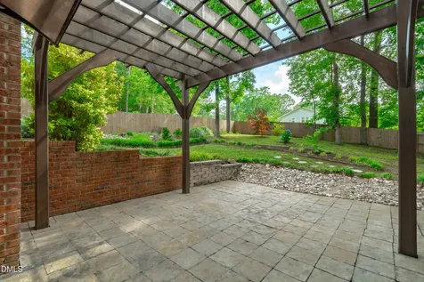1541 Seabrook Avenue Cary NC 27511