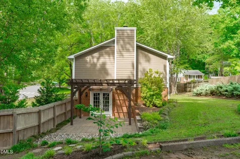 1541 Seabrook Avenue Cary NC 27511