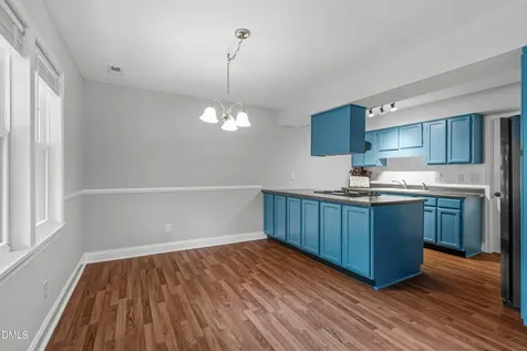 1541 Seabrook Avenue Cary NC 27511