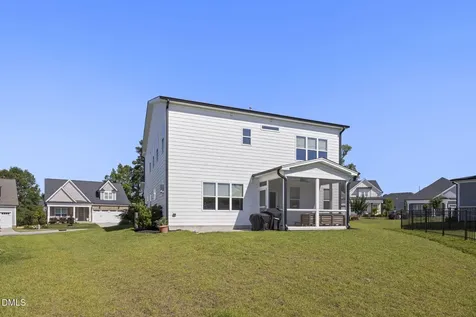 2020 Moonraker Drive Fuquay Varina NC 27526