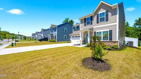 320 Golden Plum Lane Zebulon NC 27597
