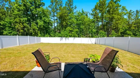 320 Golden Plum Lane Zebulon NC 27597