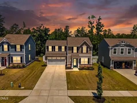 320 Golden Plum Lane Zebulon NC 27597