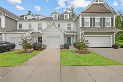 58 Willow Green Drive Clayton NC 27527