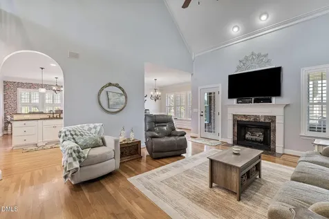 16 Tudor Way Angier NC 27501