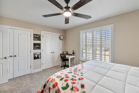 16 Tudor Way Angier NC 27501