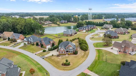 16 Tudor Way Angier NC 27501