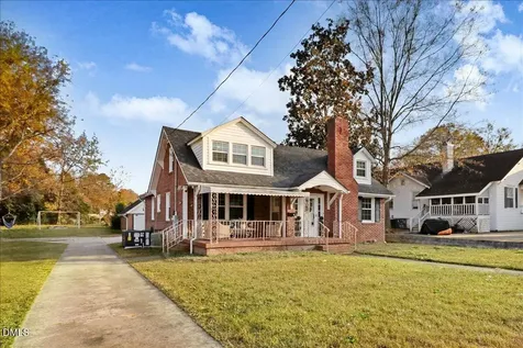 313 S 4th Street Smithfield NC 27577