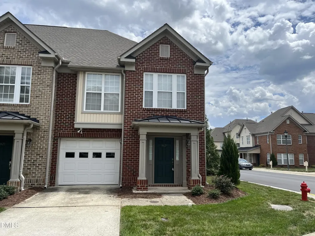 9827 Grettle Court Raleigh NC 27617