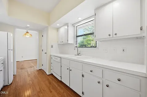 2717 Rue Sans Famille Raleigh NC 27607