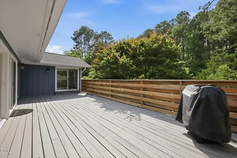 2717 Rue Sans Famille Raleigh NC 27607
