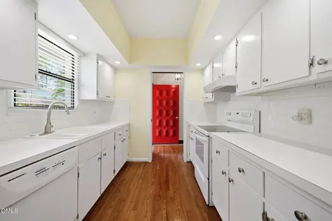 2717 Rue Sans Famille Raleigh NC 27607