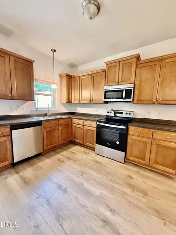 6421 Hatchies Drive Raleigh NC 27610
