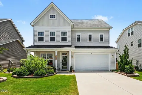 1405 Queen Trigger Drive Fuquay Varina NC 27526