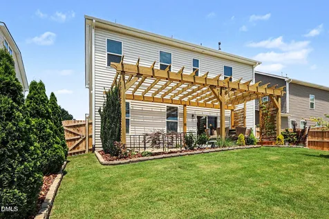 1405 Queen Trigger Drive Fuquay Varina NC 27526