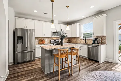 1405 Queen Trigger Drive Fuquay Varina NC 27526