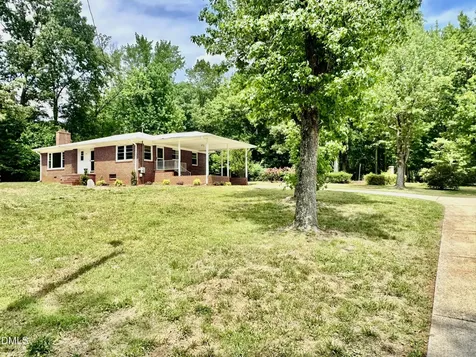 414 Woodsdale Road Roxboro NC 27574