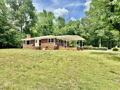 414 Woodsdale Road Roxboro NC 27574
