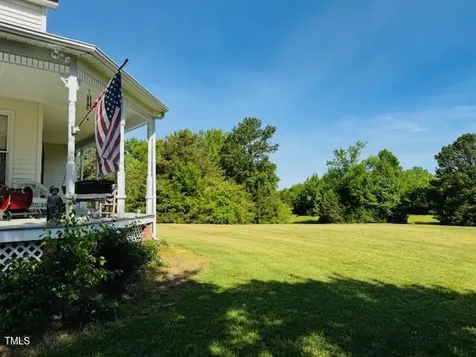 526 Bob Rainey Trail Burlington NC 27217