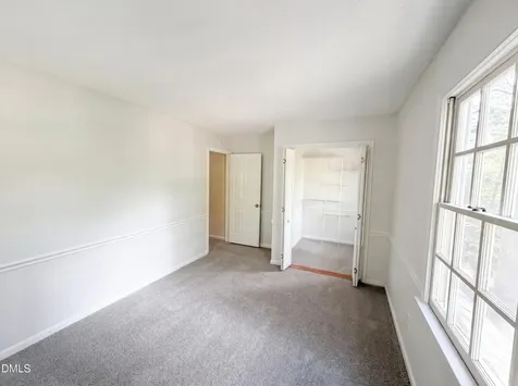 5209 Heelands Court Raleigh NC 27610