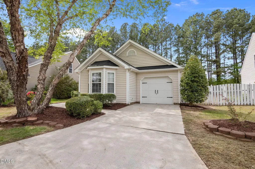 4408 Nightfall Court Durham NC 27713
