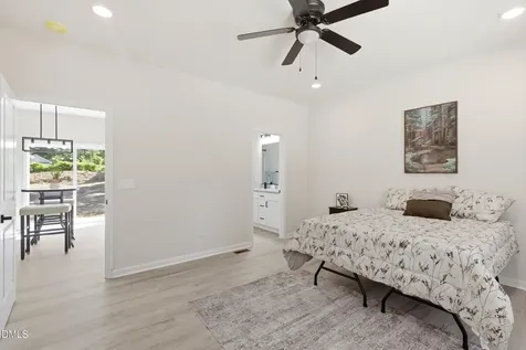 2225 Motley Street Burlington NC 27217