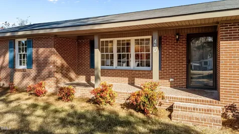 10 Alease Drive Zebulon NC 27597