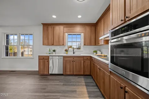 10 Alease Drive Zebulon NC 27597