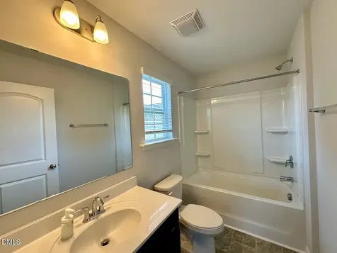 653 Grand Central Station Apex NC 27502