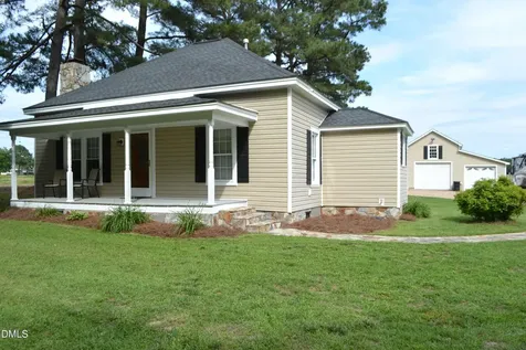 1066 Nc 27 E Lillington NC 27546