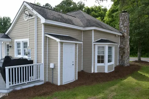 1066 Nc 27 E Lillington NC 27546