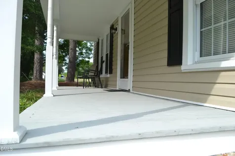 1066 Nc 27 E Lillington NC 27546