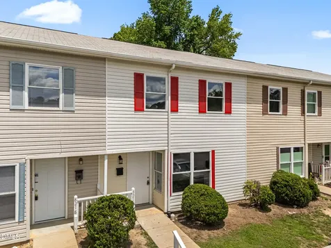 8216 Merriweather Circle Raleigh NC 27616