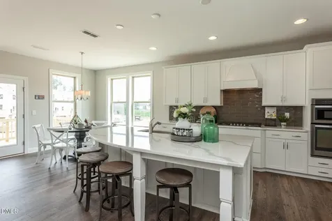 1047 Diamond Dove Lane Apex NC 27502