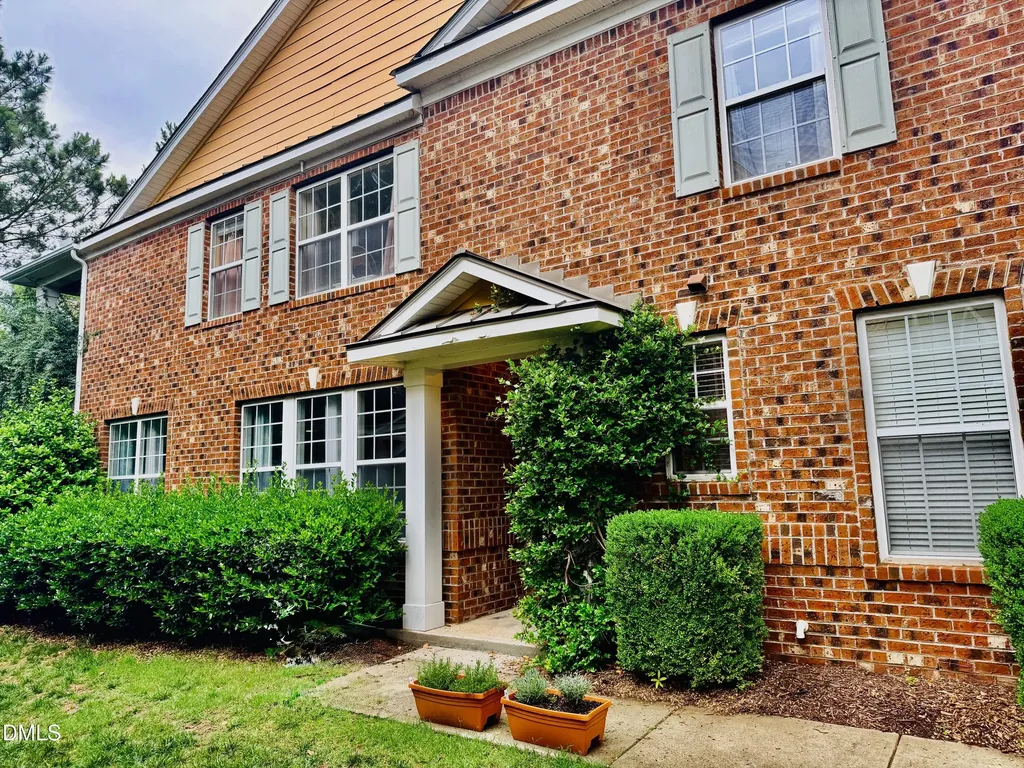 113 Longchamp Lane Cary NC 27519