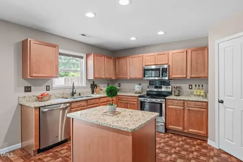 127 Gatewood Ridge Court Garner NC 27529
