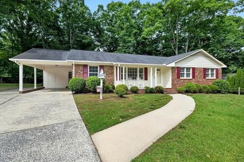 18 Dubarry Court Durham NC 27705