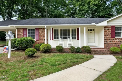 18 Dubarry Court Durham NC 27705