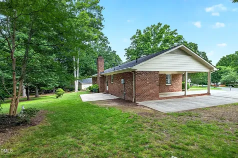 18 Dubarry Court Durham NC 27705
