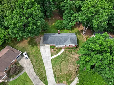 18 Dubarry Court Durham NC 27705