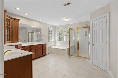 2817 Crystal Oaks Lane Raleigh NC 27614