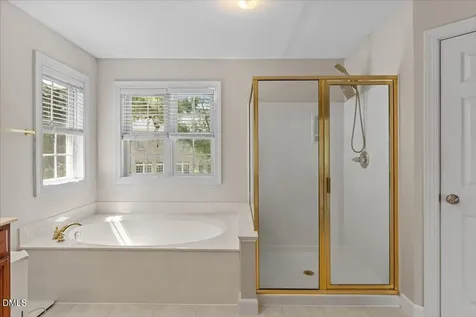 2817 Crystal Oaks Lane Raleigh NC 27614
