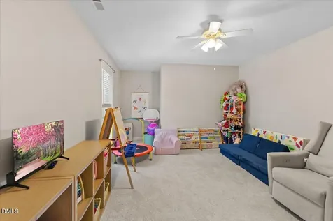 2817 Crystal Oaks Lane Raleigh NC 27614