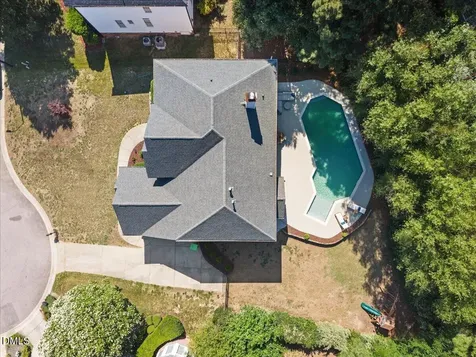 2817 Crystal Oaks Lane Raleigh NC 27614