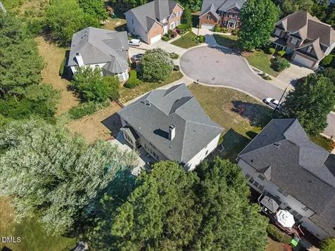 2817 Crystal Oaks Lane Raleigh NC 27614