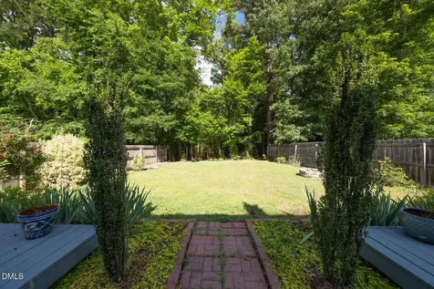 518 Farm House Lane Durham NC 27703